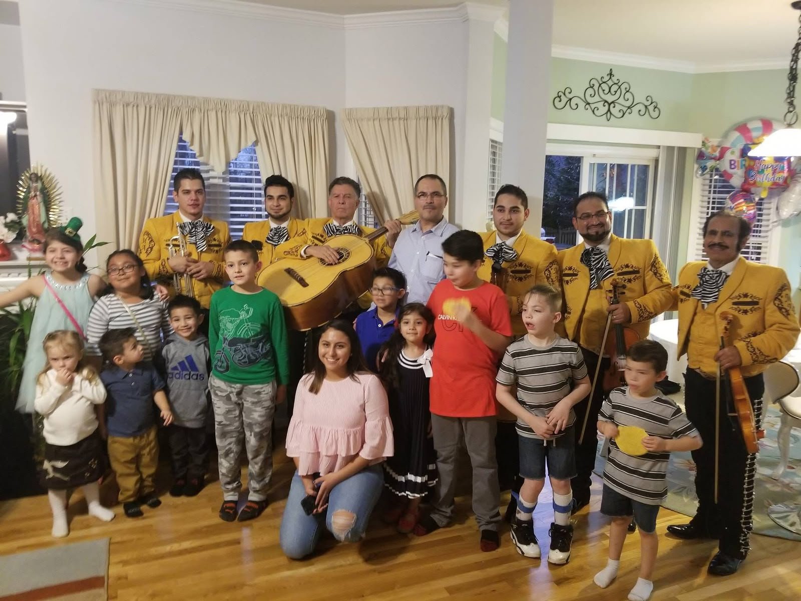 Cumpleaños - Agrupación Mariachi Arriero